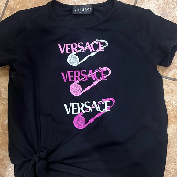 Girls Versace size 6 top 🩷 - Picture 1 of 3